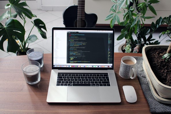 開発言語にPHPを使用するデメリット
